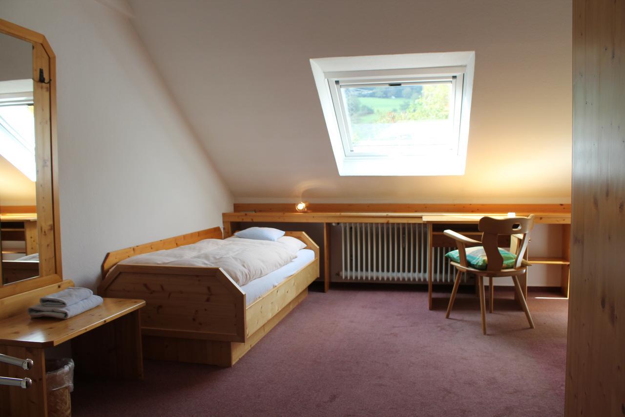 Hotel Bad Bruckhaus Gurtweil Zimmer foto